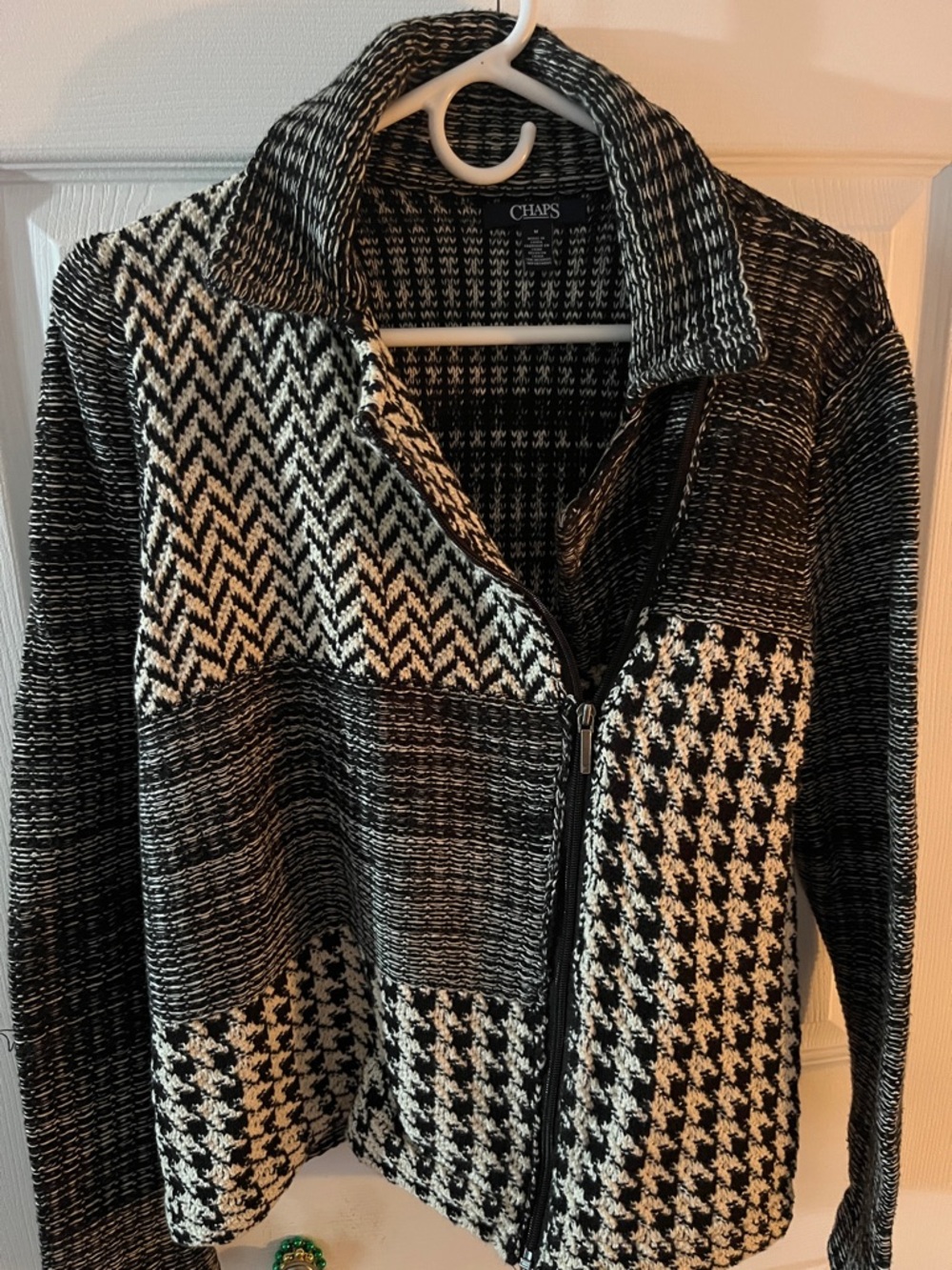 Chaps Black & White Mixed Knit Zip sweater